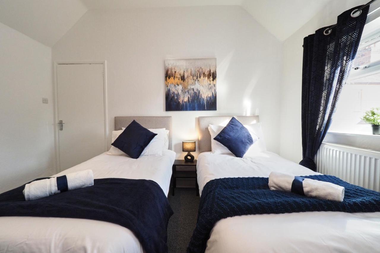 Home In Wellesbourne - Contractors - Families - Reduced Rates エクステリア 写真